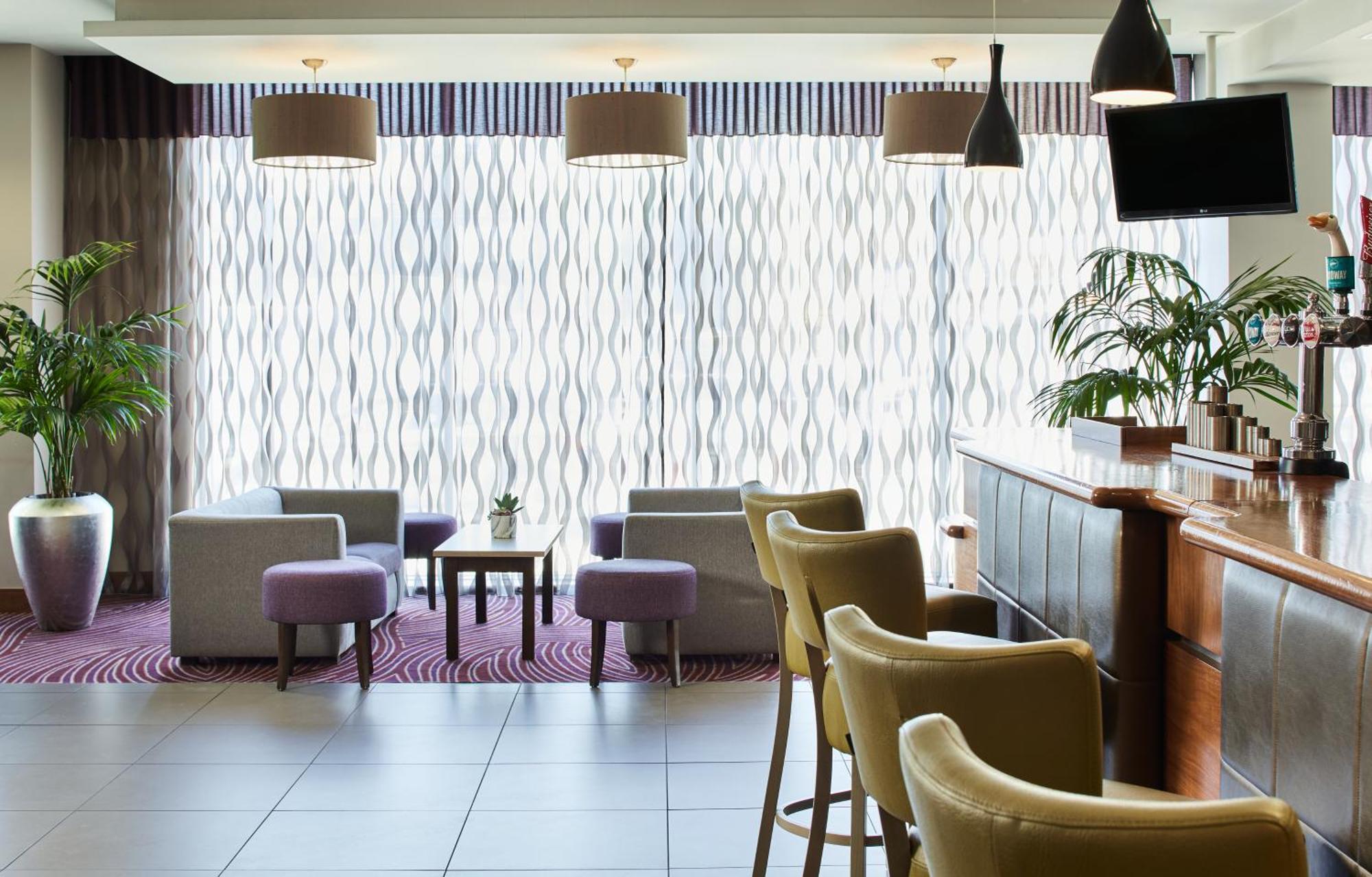 Leonardo Bradford Hotel 4*