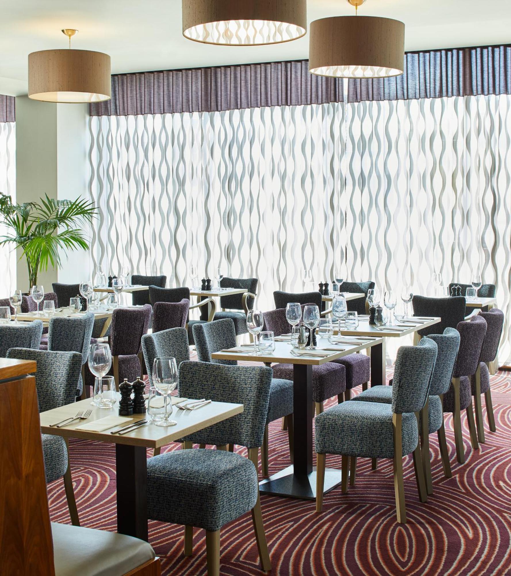 Hotel Leonardo Bradford 4*